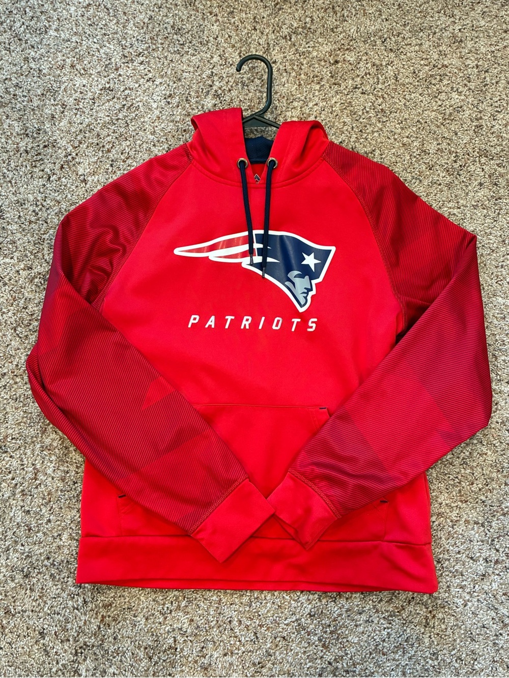 Red Patriots Hoodie 🏈